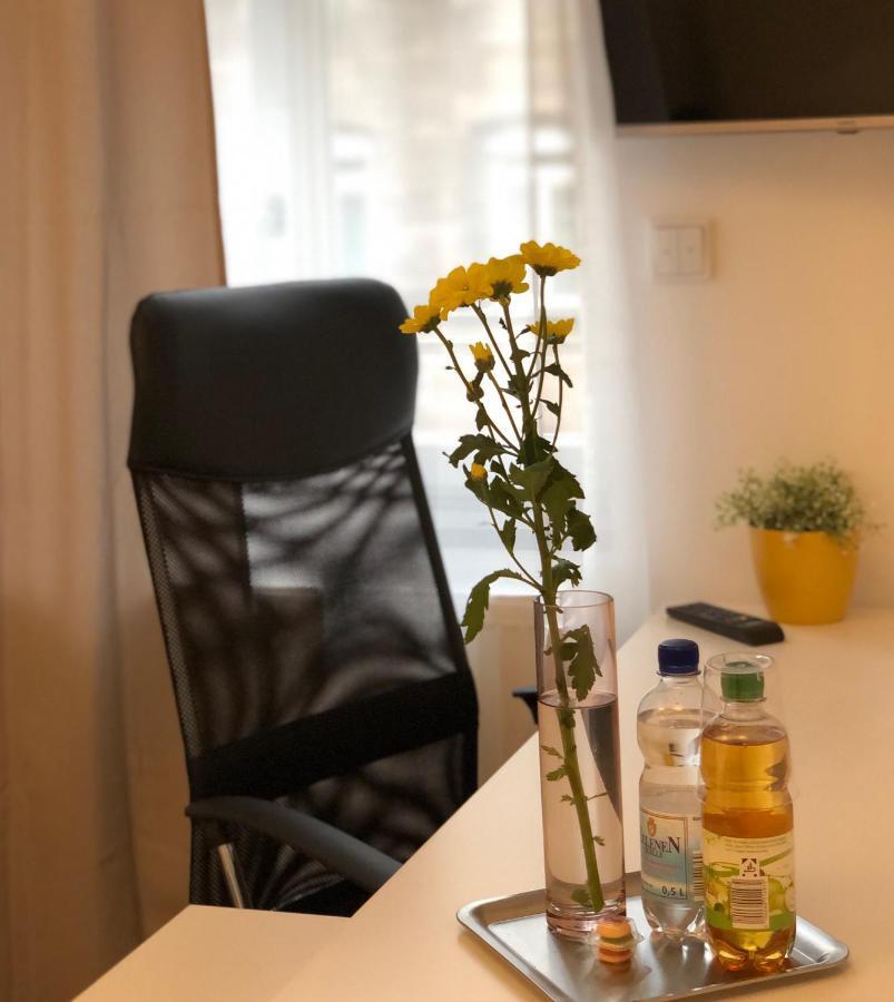 New Private Rooms Fuerth Luaran gambar