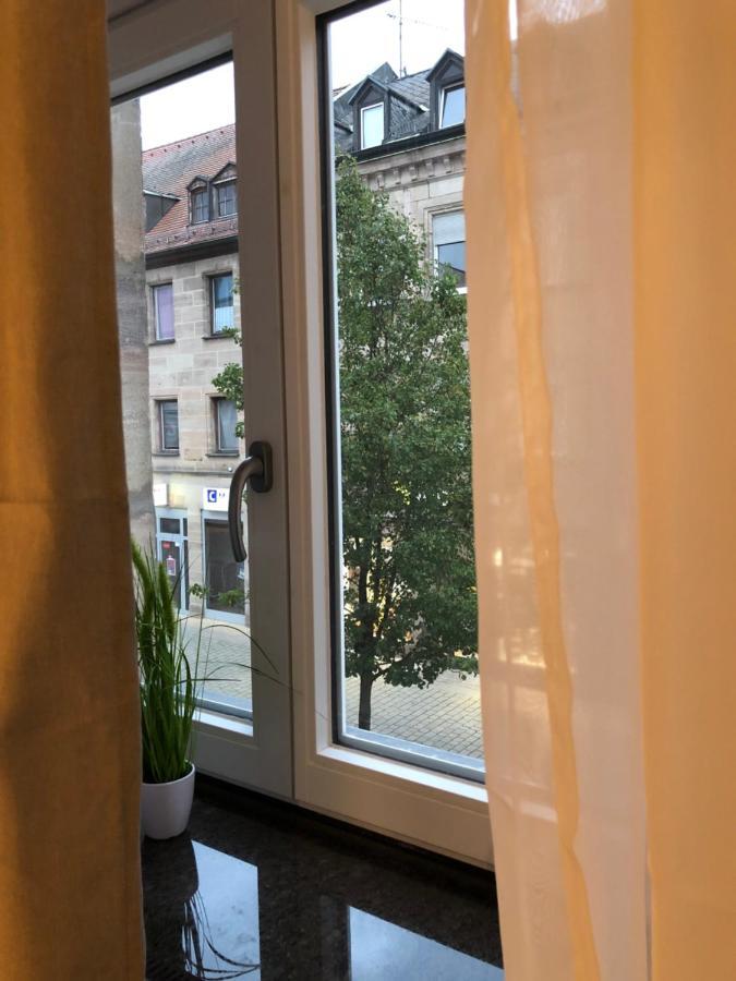 New Private Rooms Fuerth Luaran gambar